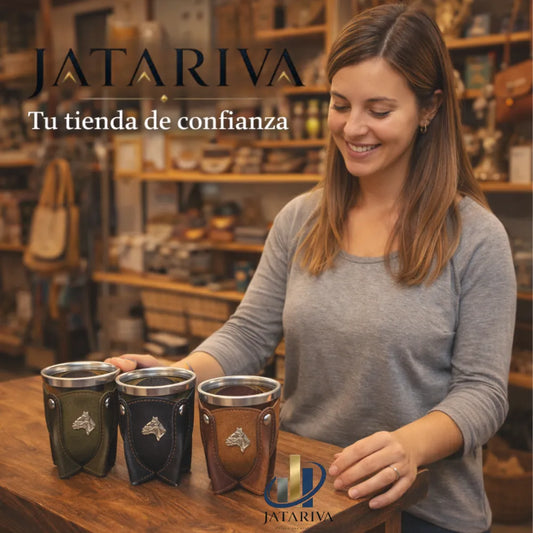 MATEROS DE VIDRIO FORRADO CON CUERO – ELEGANCIA ARTESANAL EN CADA DETALLE
